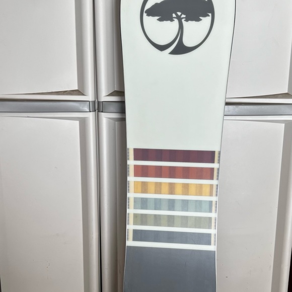 Arbor Cask Snowboard - Picture 8 of 8